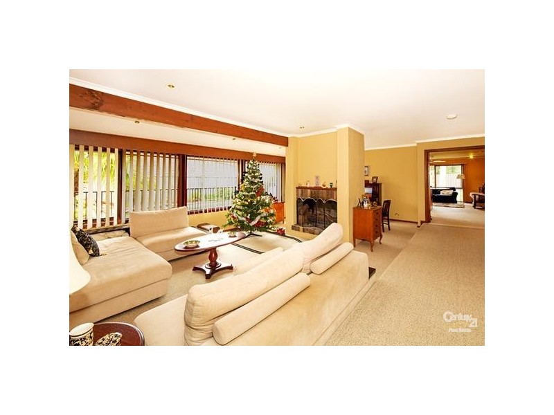 64 Osprey Drive, Illawong NSW 2234