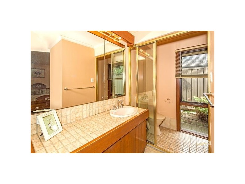 64 Osprey Drive, Illawong NSW 2234