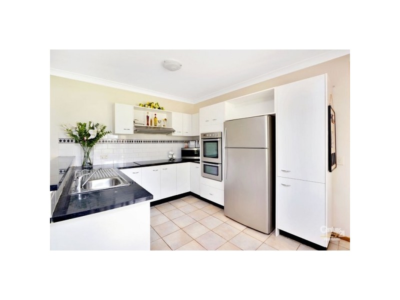 16 Fiddlewood Grove, Menai NSW 2234