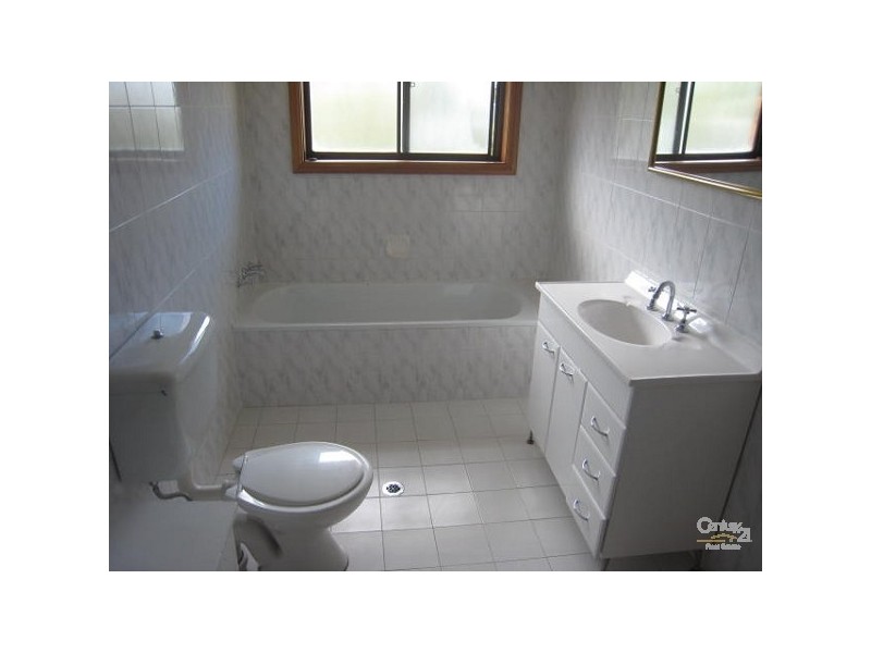 1 Tongarra Close, Bangor NSW 2234