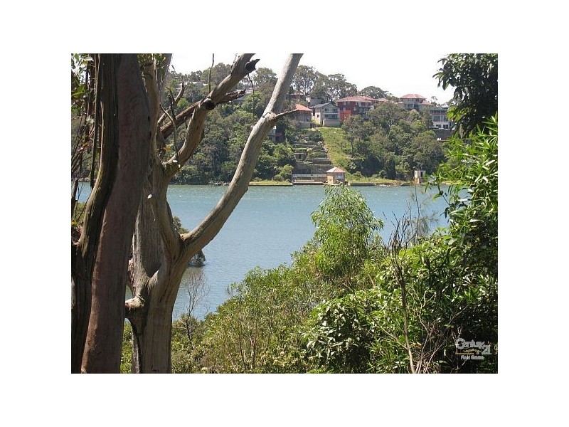 75 Bignell Street, Illawong NSW 2234