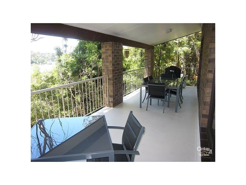 75 Bignell Street, Illawong NSW 2234