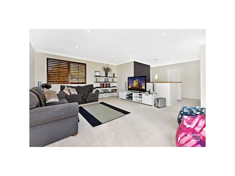 8 Carmarthen Street, Menai NSW 2234