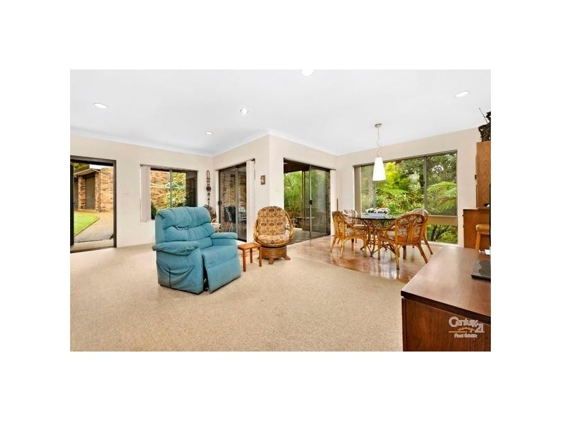 4 Mariner Drive, Illawong NSW 2234