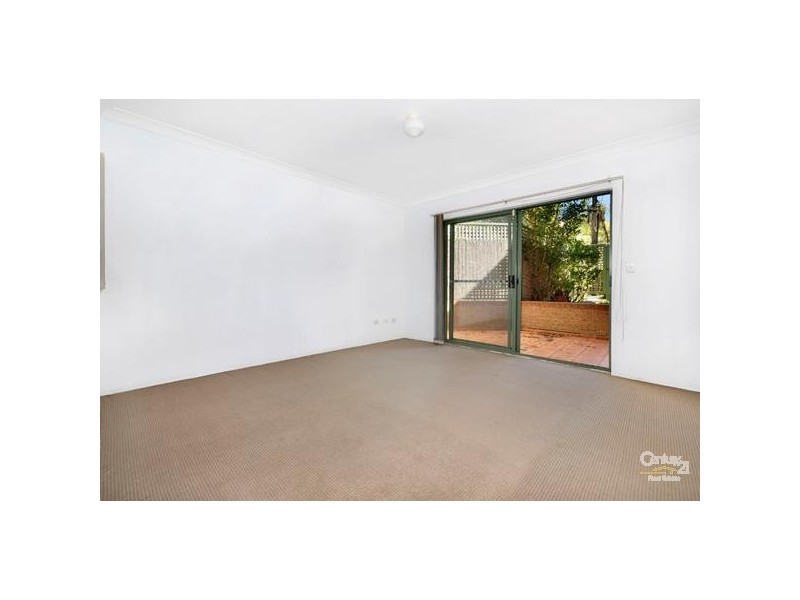4/20 Leonay St, Sutherland NSW 2232