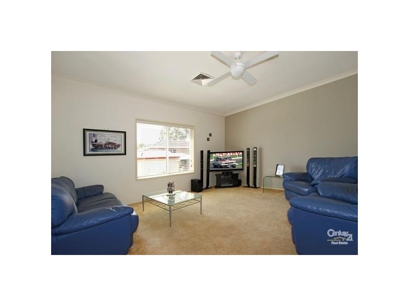 66 Casuarina Rd, Alfords Point NSW 2234