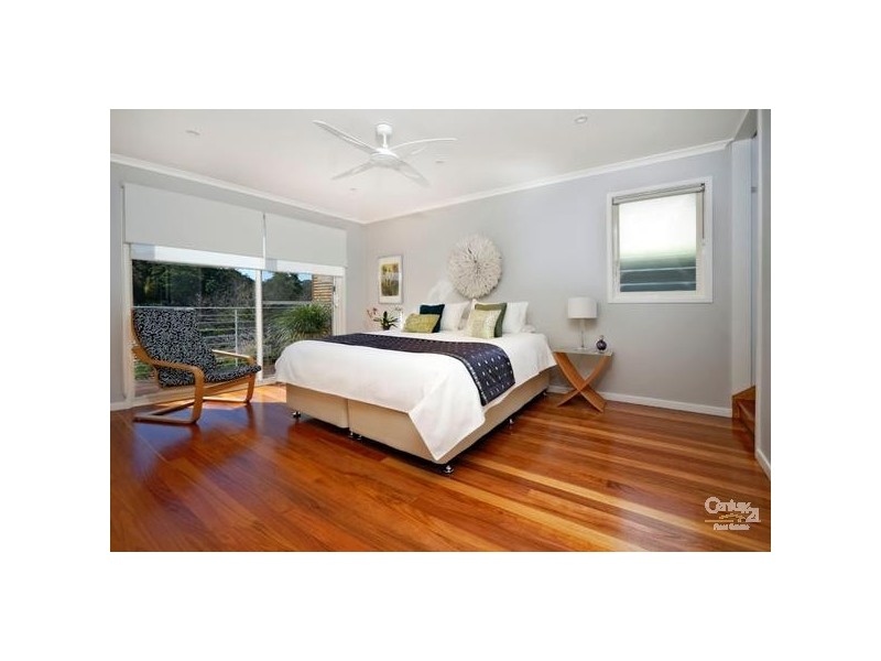 79 Griffin Parade, Illawong NSW 2234