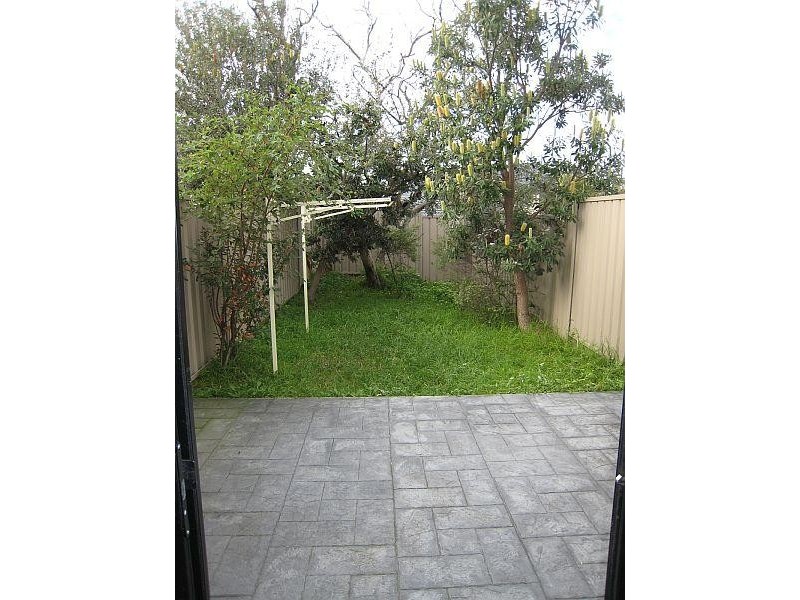 9/54 Osprey Drive, Illawong NSW 2234