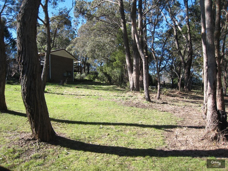 17 Ross Street, Bundanoon NSW 2578