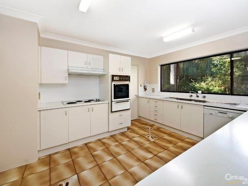 75 Bignell St, Illawong NSW 2234