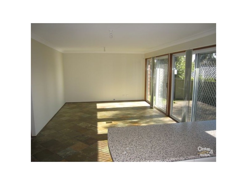 9 Davidson Road, Menai NSW 2234