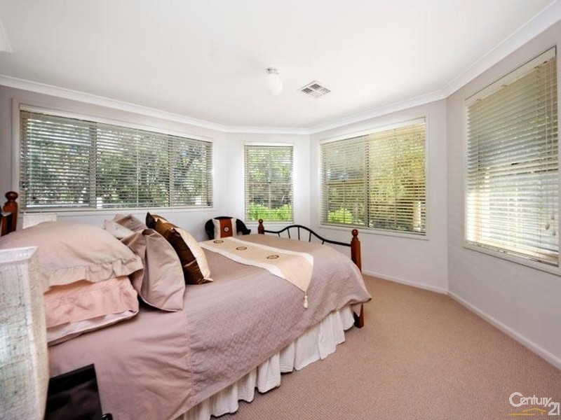 48 Carmarthen Street, Menai NSW 2234