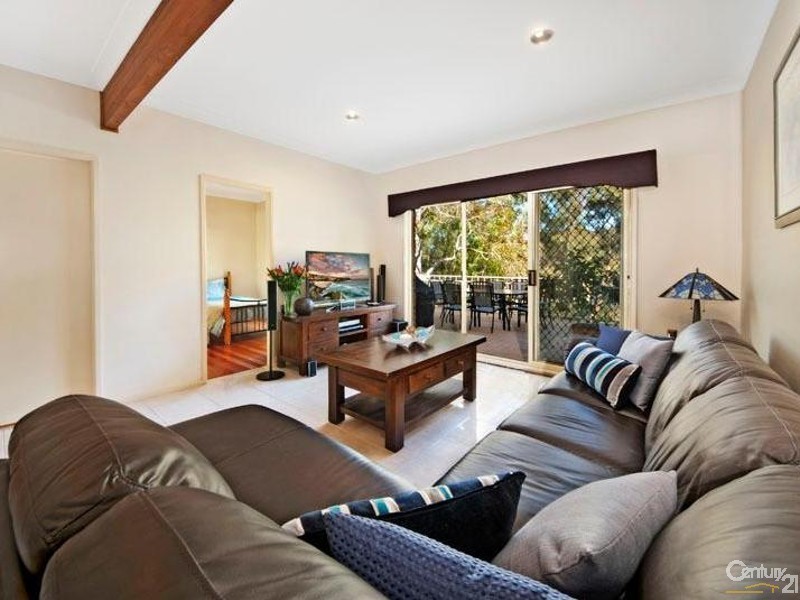 20 Portland Close, Illawong NSW 2234