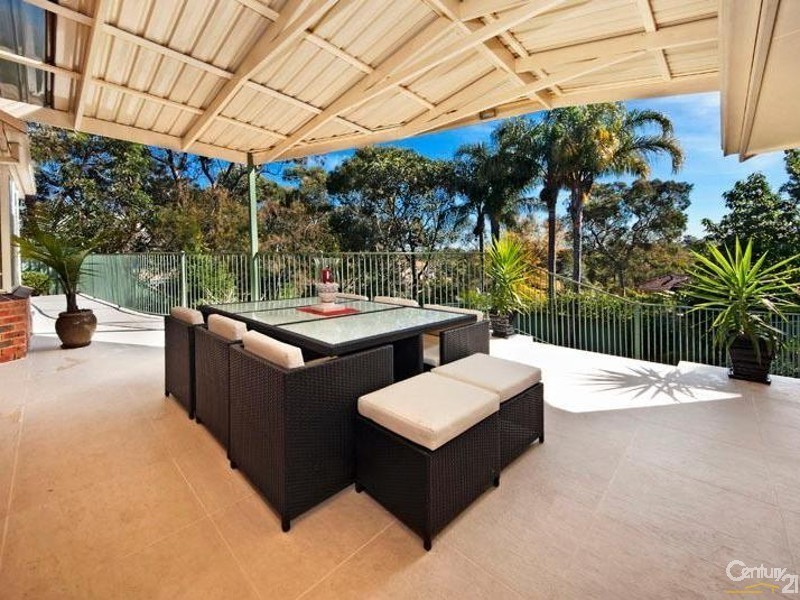 12 Harlech Close, Menai NSW 2234