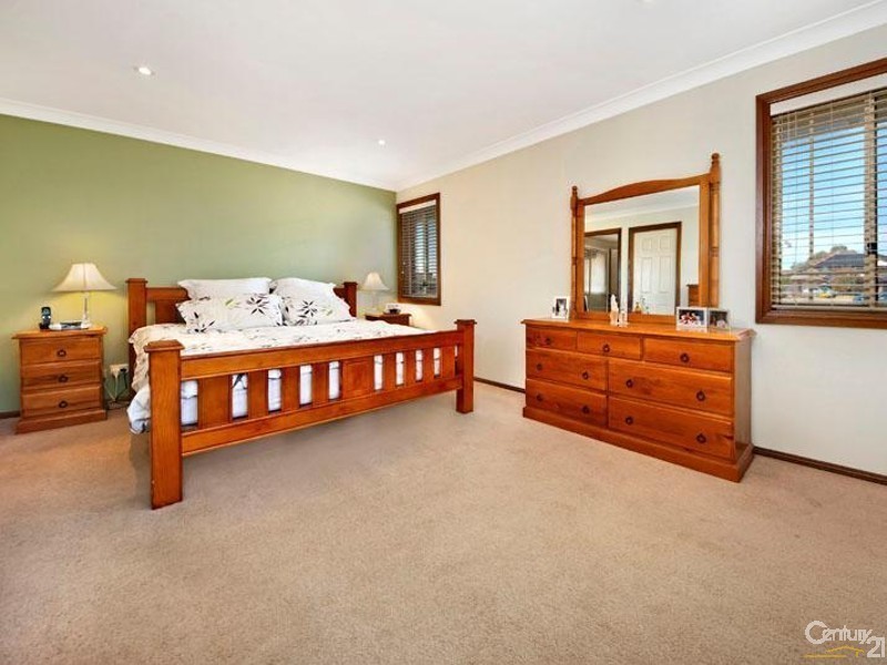 12 Harlech Close, Menai NSW 2234