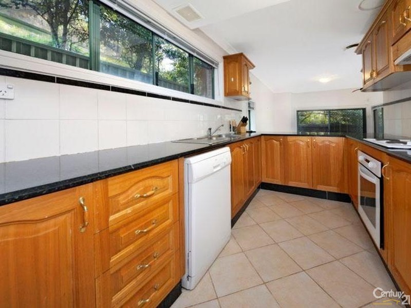 3/84 Griffin Pde, Illawong NSW 2234