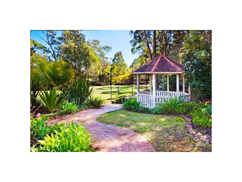 1/27 Bluegum Way, Menai NSW 2234