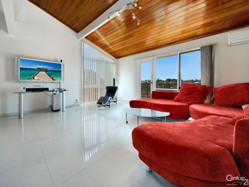 10 Tamarind Place, Alfords Point NSW 2234