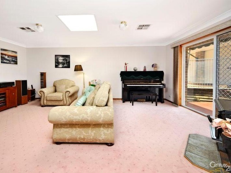16 Brushwood Drive, Alfords Point NSW 2234