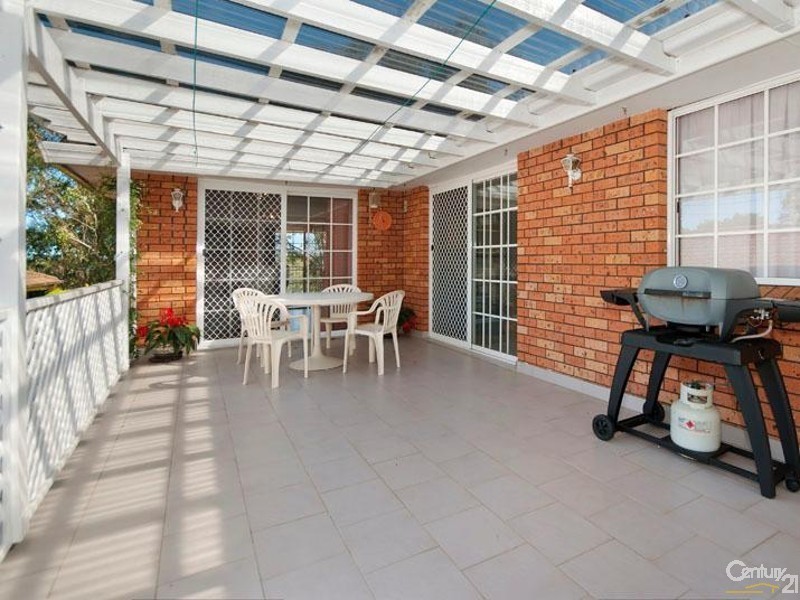 7 Stolle Close, Menai NSW 2234