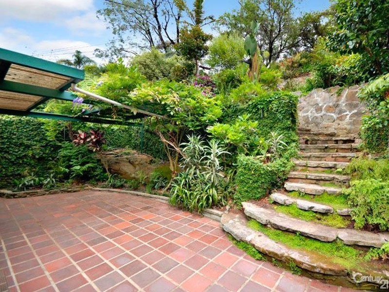 24 Wylie Street, Kirrawee NSW 2232