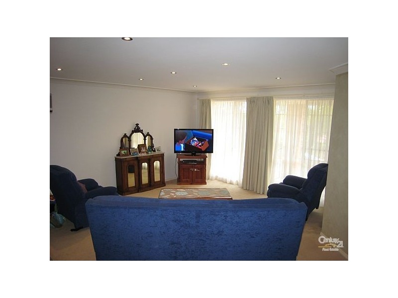 6 Emerson Place, Menai NSW 2234