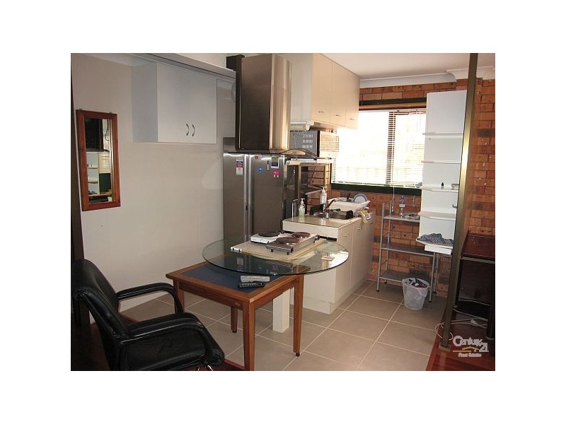 212A Fowler Road, Illawong NSW 2234