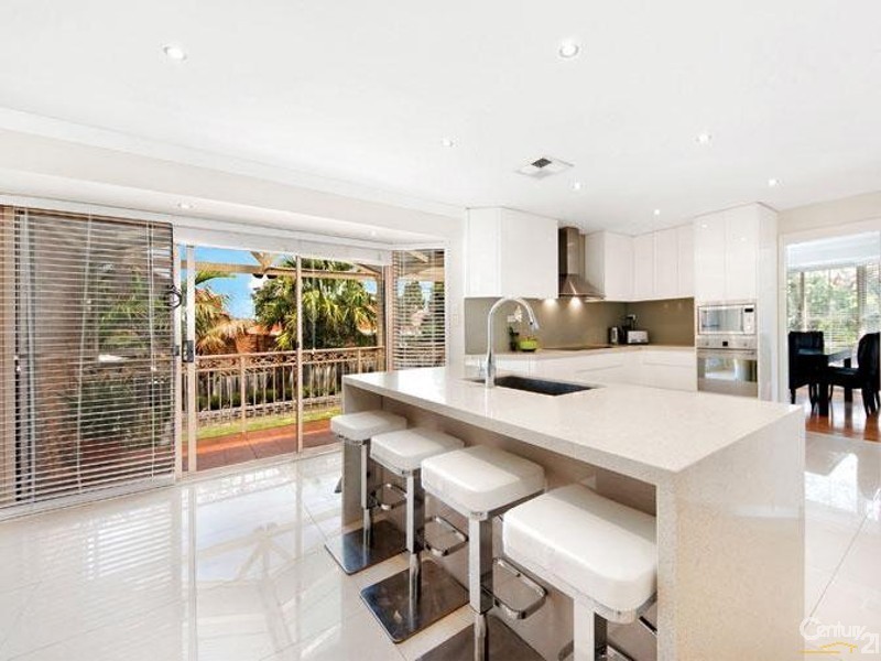 11 Barnsley Place, Menai NSW 2234