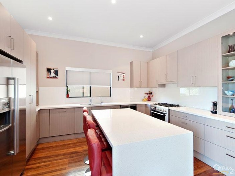 76 Brushwood Drive, Alfords Point NSW 2234