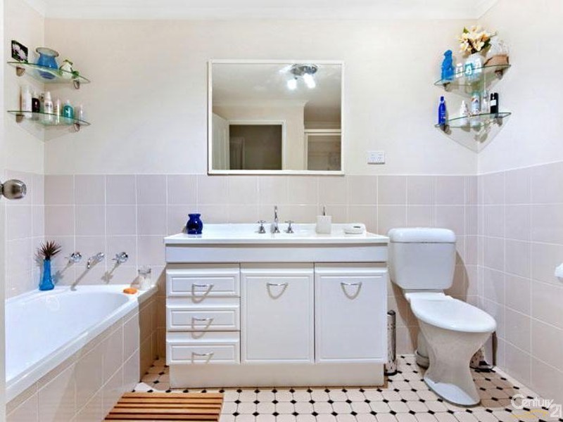 9/82 Allison Crescent, Menai NSW 2234