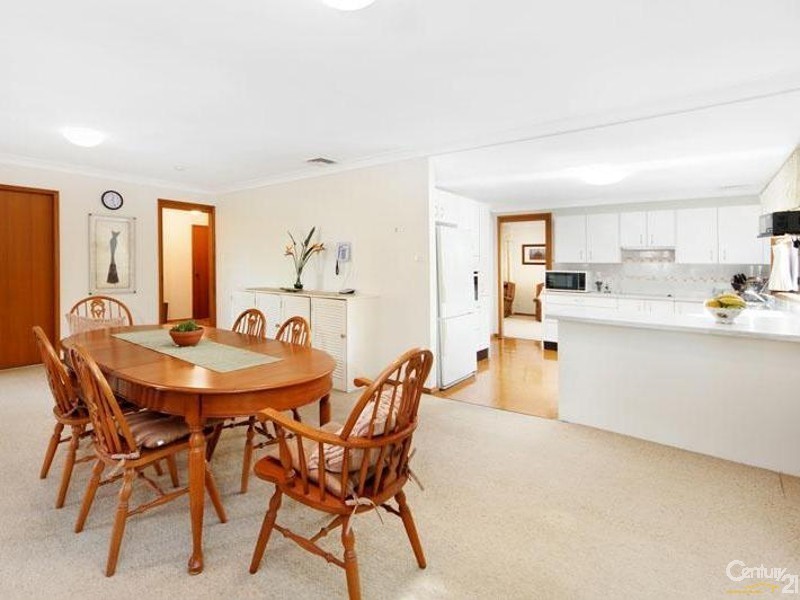 4 Kilby Place, Illawong NSW 2234