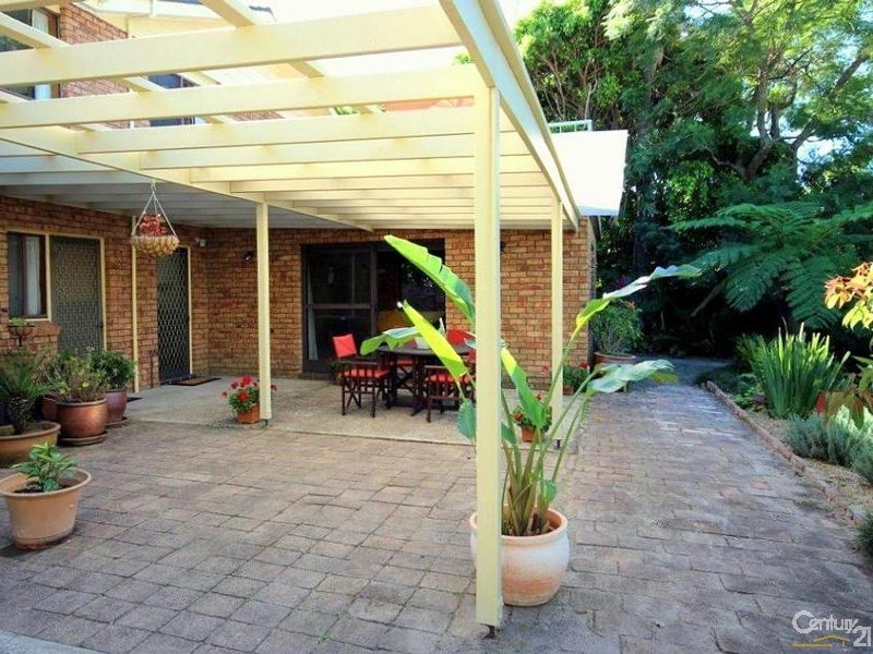 4 Kilby Place, Illawong NSW 2234