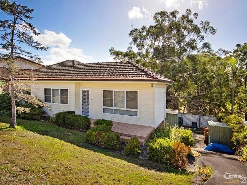 28 Allwood Crescent, Lugarno NSW 2210