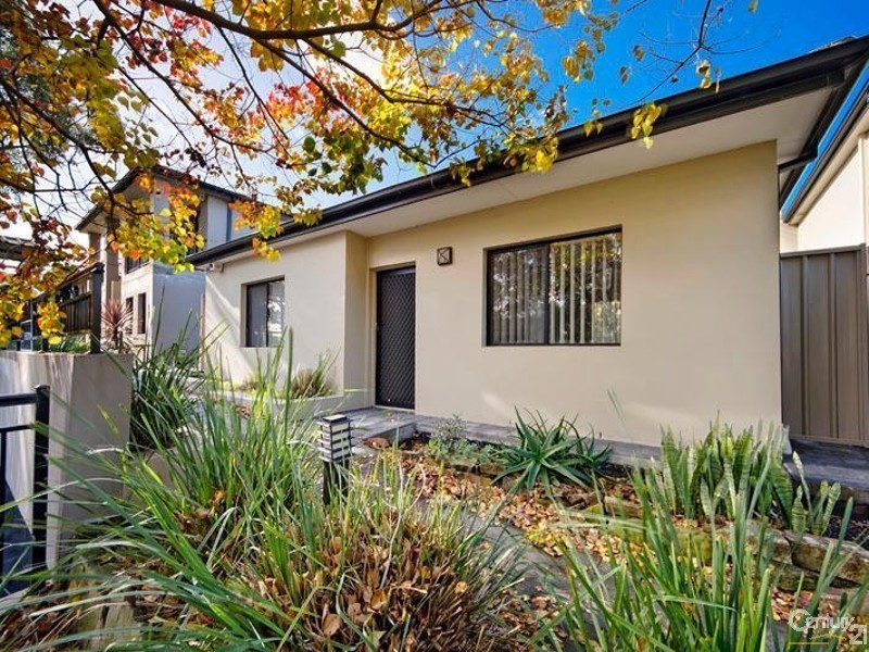 7/54 Osprey Dr, Illawong NSW 2234