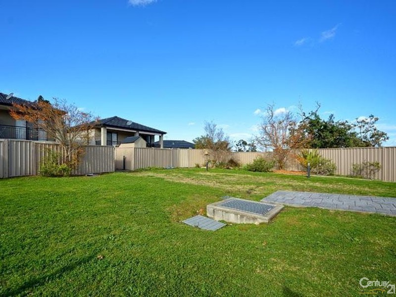 7/54 Osprey Dr, Illawong NSW 2234