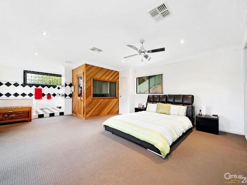 35 Clothier Road, Menai NSW 2234