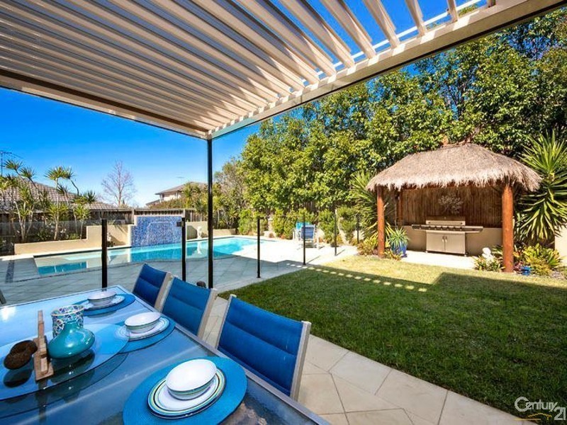 15 Colwyn Close, Menai NSW 2234