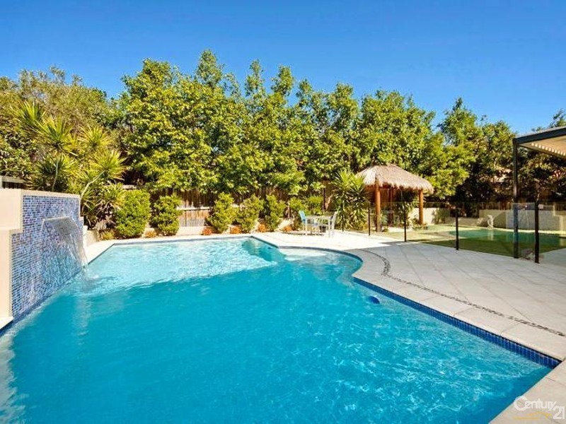 15 Colwyn Close, Menai NSW 2234