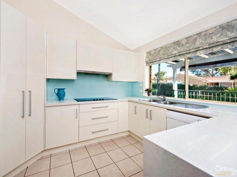 6 Mort Close, Barden Ridge NSW 2234