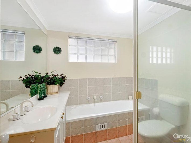 1/1 Bluegum Way, Menai NSW 2234