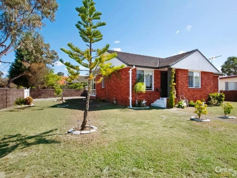 2 Wau Place, Holsworthy NSW 2173