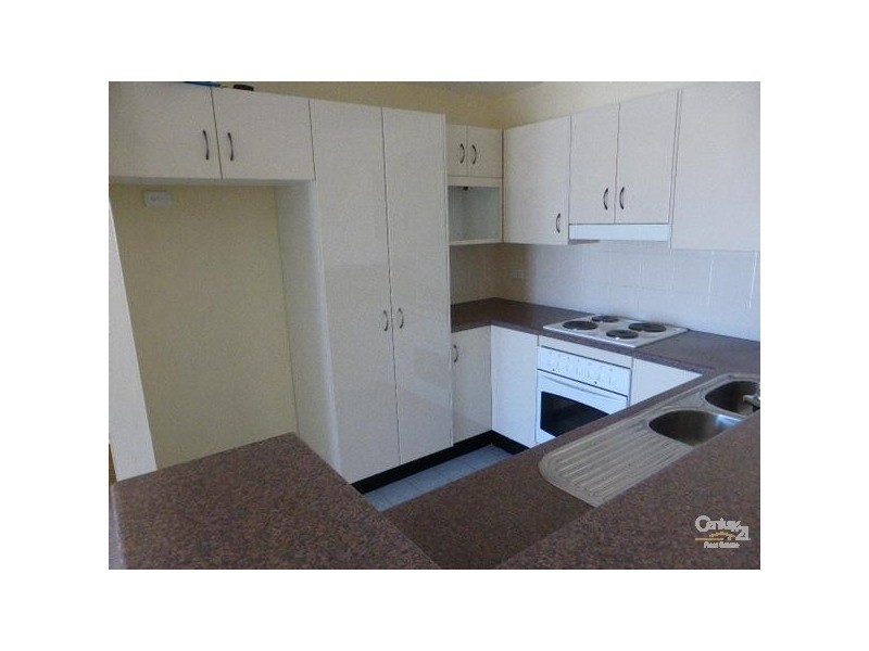 9/92-96 Allison Crescent, Menai NSW 2234