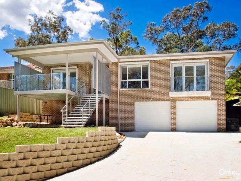 16 Kippax Place, Menai NSW 2234