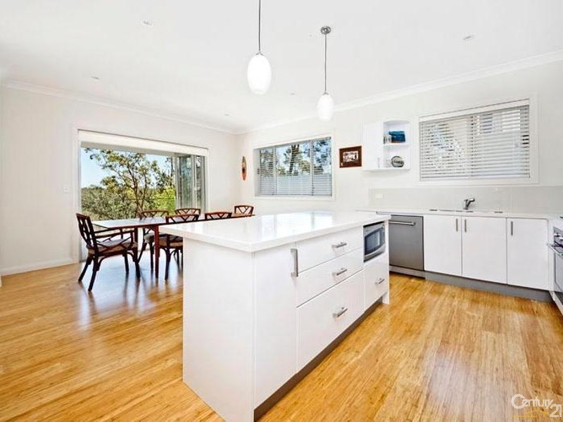 16 Kippax Place, Menai NSW 2234