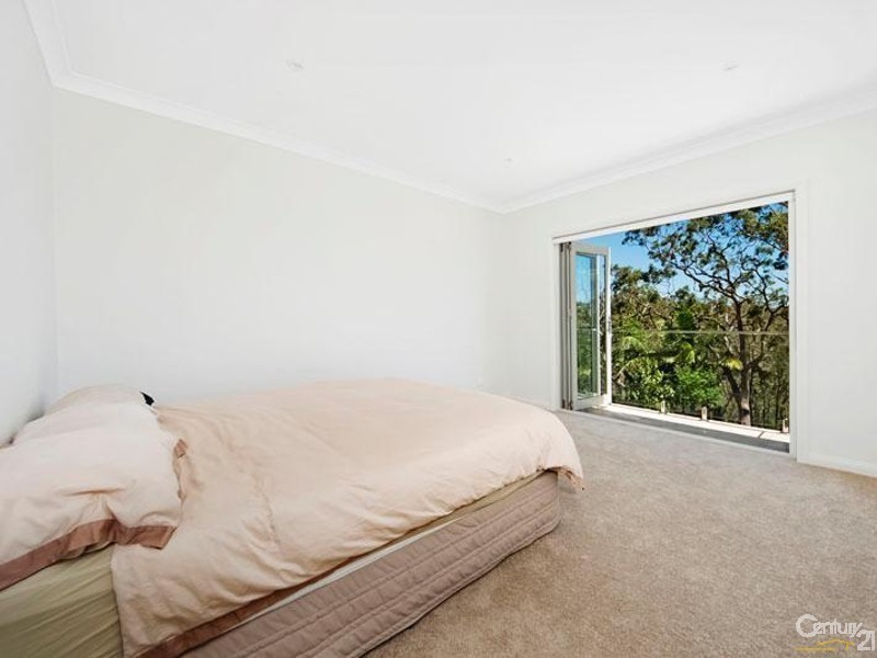 16 Kippax Place, Menai NSW 2234