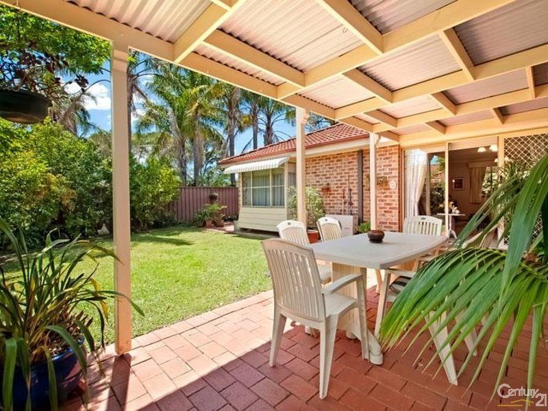 33 Ferrier Drive, Menai NSW 2234