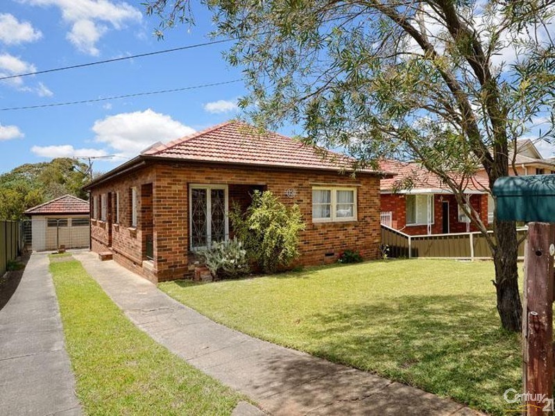 13  Lesley Avenue, Revesby NSW 2212