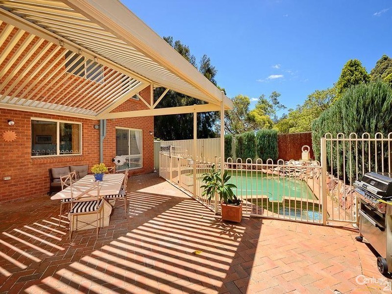 2 Kentia Place, Alfords Point NSW 2234