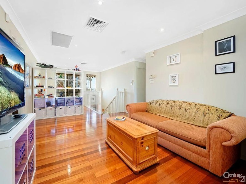 2 Kentia Place, Alfords Point NSW 2234