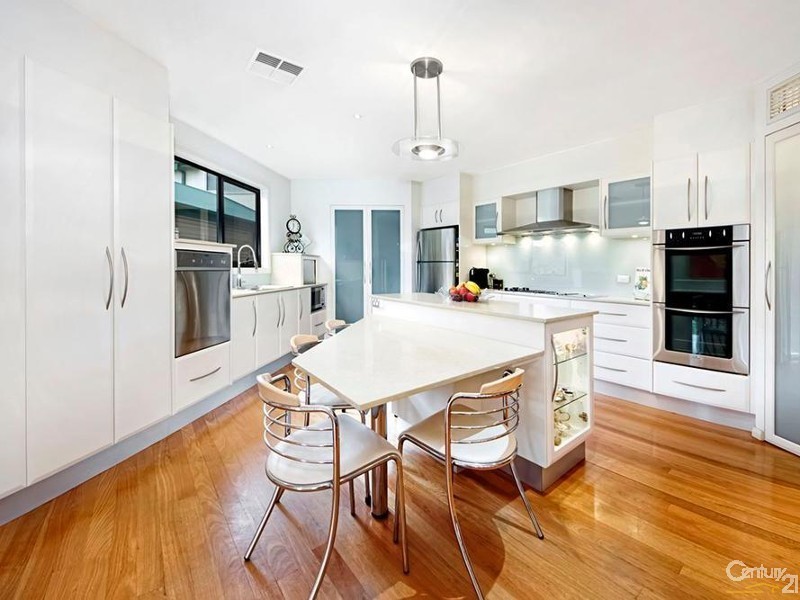 81 Prices Circuit, Woronora NSW 2232